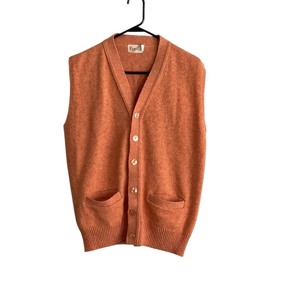 Vintage Bradley Sleeveless Knit Vest Large Grandma Orange Button 70s